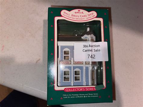 Lot - HallMark Christmas Ornament