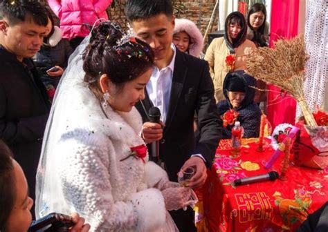 農村結婚禮金新規定，女方不能盲目開口要天價彩禮，該支持嗎？ 每日頭條