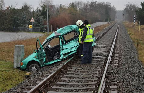 Reportnet De Premnitz Schwerer Unfall Auf B In M Gelin Auto