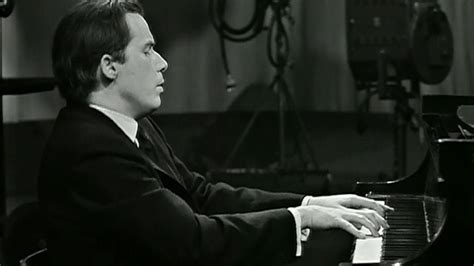 Documentary Glenn Gould, Hereafter - "More than a legendary figure ...