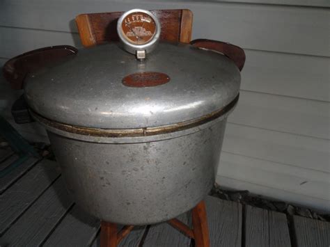 Vintage Quart Pressure Cooker Canner No Presto National Aluminum