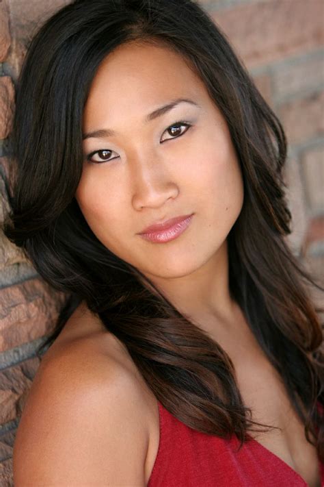 9 Hot Sexy Tina Huang Bikini Pics