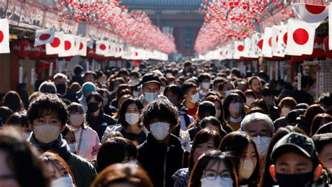 日本下月13日解除室內外口罩令 可自行決定是否戴 新冠疫情專頁