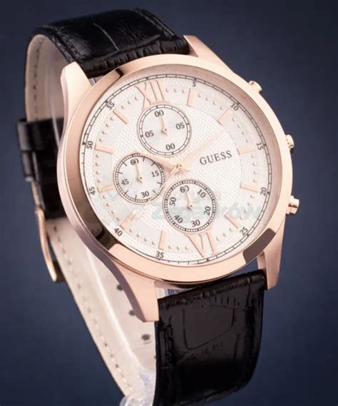 MONTRE HOMME GUESS Chronographe Cuir Or Rose Mouvement à Quartz 249