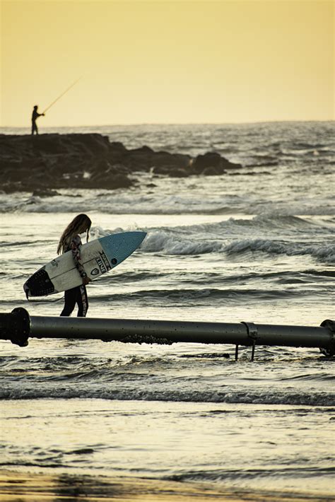 Port Kembla Beach Surf Photo by Nathan Shaw | 7:48 am 14 Apr 2020