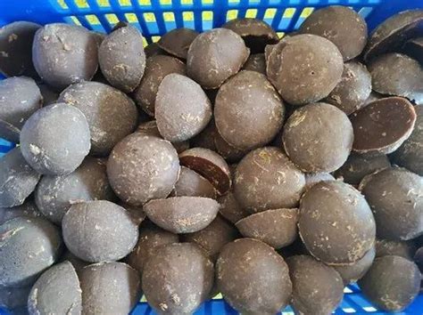 Ball Natural Palm Jaggery Shape Round Organic At 200 Kg In Chennai