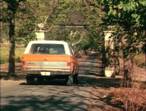 IMCDb Org 1981 GMC Jimmy K 1500 In Falcon Crest 1981 1990