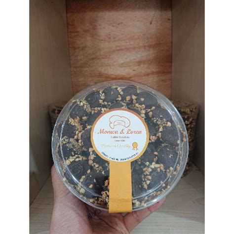 Jual Kue Kering Monica Loren Shopee Indonesia