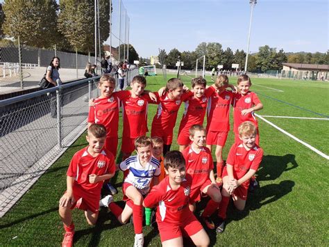 Actualité Les U11 en tournoi à La Tour du Pin FCTC club Football FC