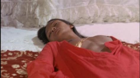 Naked Laura Gemser In Emanuelle In America