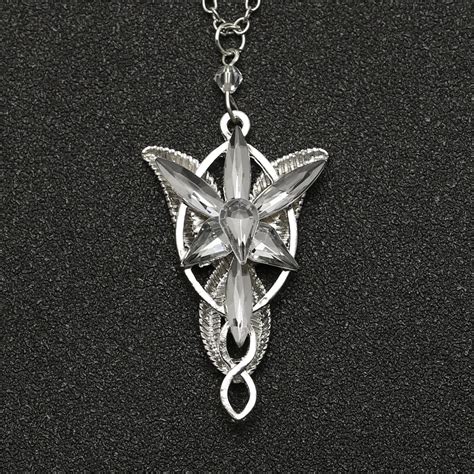 Pendentif Elfique Un Bijou Pour Les Fana D Elfes M Di Fan