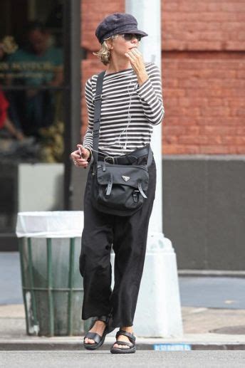 I Absolutely Adore Meg Ryan She Makes Fashion Look So Comfy And Simple