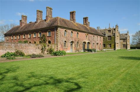 Strode House And Barrington Court Philip Halling Cc By Sa 2 0