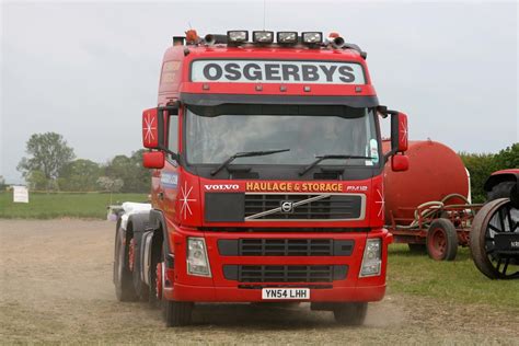 Volvo FM12 Osgerbys Haulage Barton Upon Humber YN54 LHH Flickr