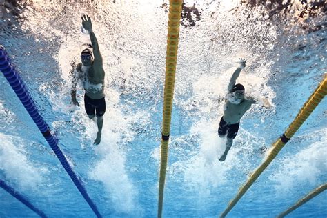 Fernando Scheffer vai à semifinal dos 200m livre do Mundial de Esportes