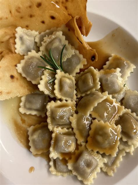 Come Fare I Ravioli Ripieni Di Carne Ricetta Infallibile Passo A Passo