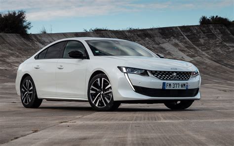 Peugeot 508 Hybrid Review | Electrifying