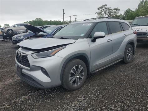 2022 Toyota Highlander Xle Photos Nj Somerville Repairable