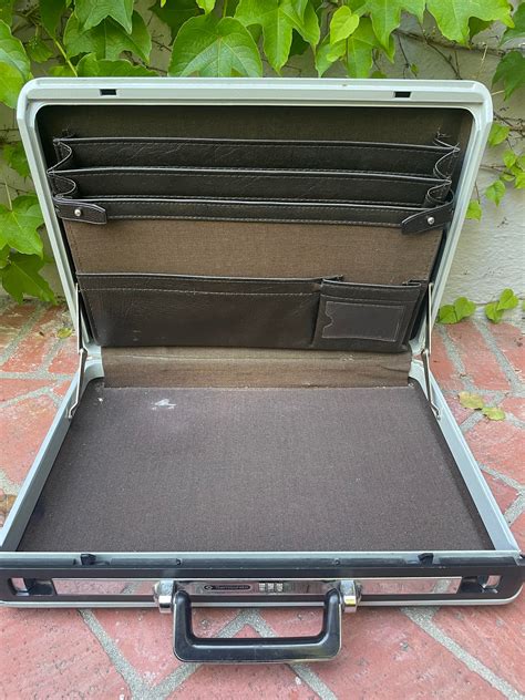 Vintage Samsonite Classic Dark Brown Hard Shell Briefcase With Etsy