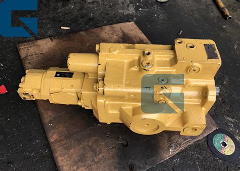 Uchida A10VD43 Excavator Hydraulic Pump For EX60 1 EX60 2 EX60 3