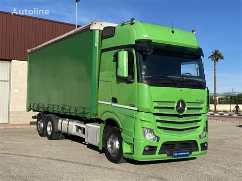 Ciężarówka firanka Mercedes Benz ACTROS 2545 CAJA TAULINER na sprzedaż