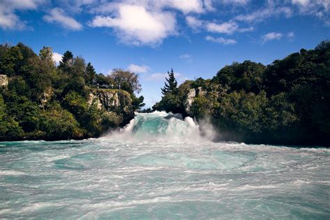 Lake Taupo: Huka Falls River Cruise vs Jet Boat