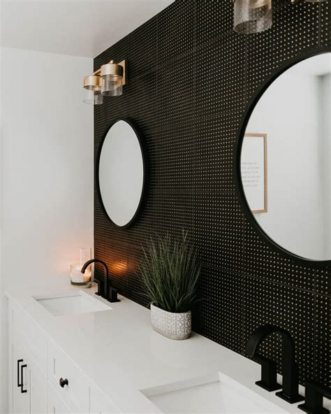 39 Amazing Bathroom Accent Wall Ideas To Try 2024