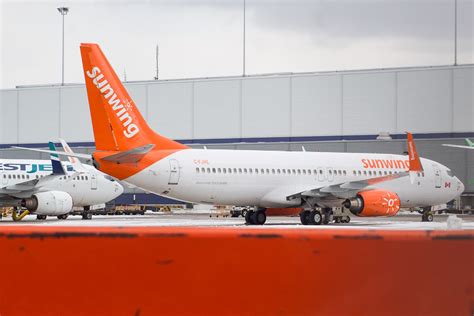 Sunwing Boeing 737 8DC C FJVE Aviation 6ix Flickr