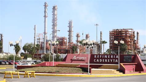 Llevarán iniciativa para tener facultades sobre refinería a Comisión de