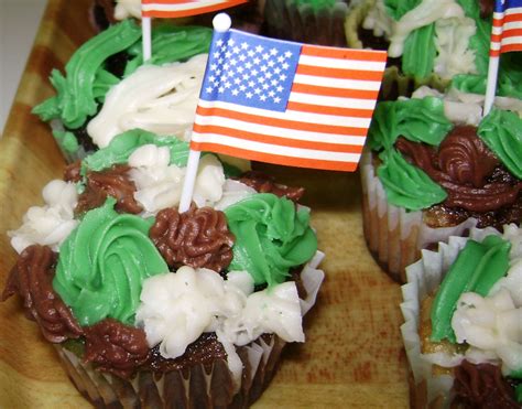 Veterans Day Camo Cupcakes – mealsfromthemountains