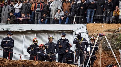 Confirman muerte de Rayan el niño que quedó atrapado en un pozo por