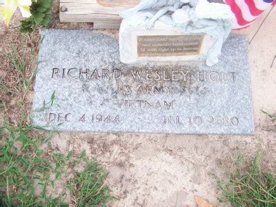 Richard Wesley Holt 1944 2010 Find A Grave Memorial