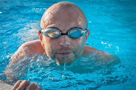 Quelles sont les règles de sécurité concernant les clôtures de piscine