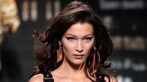 Bella Hadid Schockt Fans Mit Magerfotos