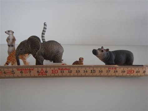 Schleich Gruppe mit Jungtieren Erdmännchen Nilpferd Neu Kaufen