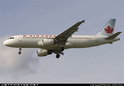 C Ftjp Airbus A320 211 Air Canada Mike Head Jetphotos