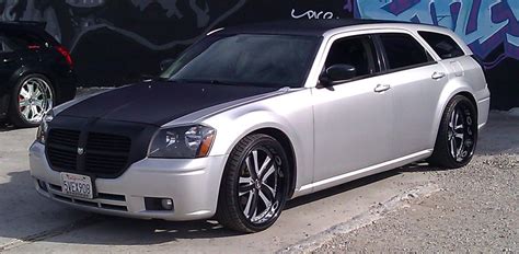 Dodge Magnum Custom Rims