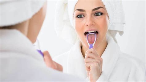 The Two Best Ways To Clean Your Tongue Proven Methods Integrated