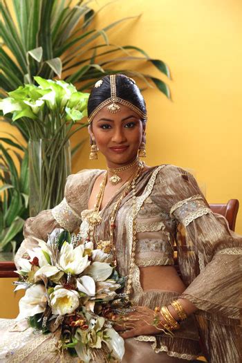 Sinhala Wedding Dress Photos Sri Lankan Wedding Photo