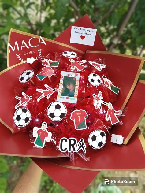 Ramo temática Fútbol CR7 Regalos rosas Manualidades Tarjetas creativas