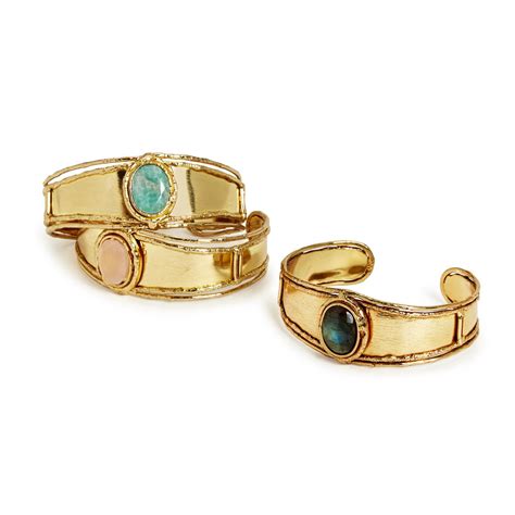 statement stone cuff