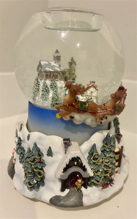 Partylite Olde World Village Musical And Animated Tealight Snow Globe