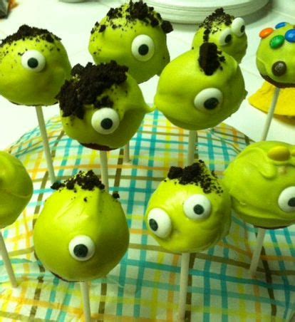 Halloween easy monster cake pops | Halloween cake pops, Monster cake ...