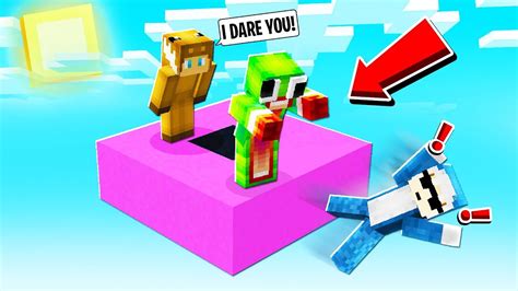 I Dared Unspeakable To Prank Shark He Freaked Out Minecraft Youtube