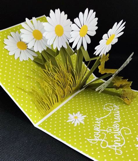 Marguerites En Eventail Pop Up Dame Souris Trotte Carte