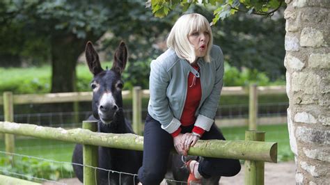 Agatha Raisin | Season 3 Episode 1 | Sky.com