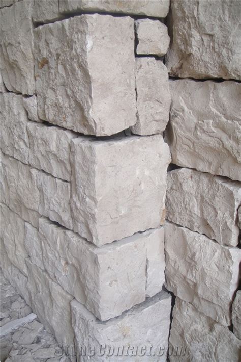 Random Design Limestone Wall Cladding from China - StoneContact.com