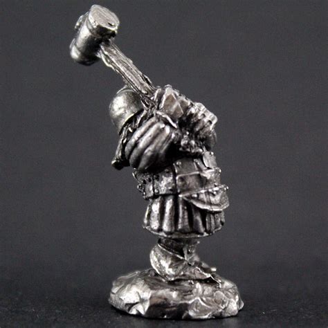 Miniatura RPG Anão Guerreiro R 17 90 RPGMaisBarato