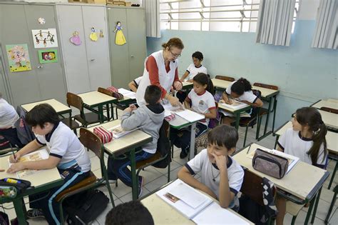 Mil Alunos Das Escolas Municipais Retornam S Aulas Nesta Segunda