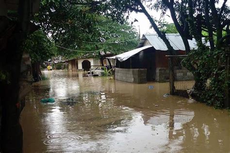 Evacuation Ordered In Flooded Bukidnon Villages Abs Cbn News